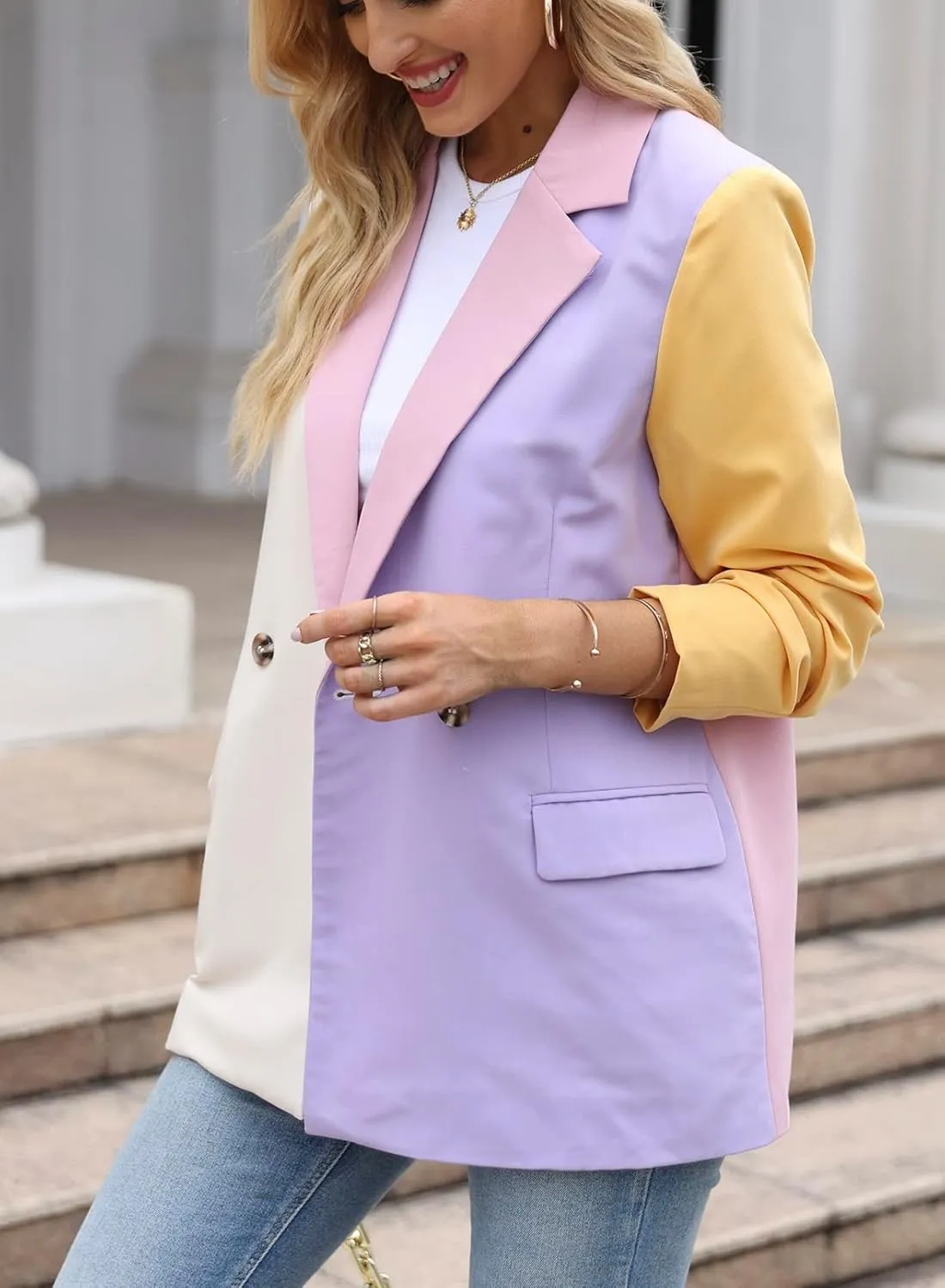 ARTFREE Womens Casual Blazer Button Lapel Long Sleeve Work Business Fashion Blazers Jackets Outfits with Pockets