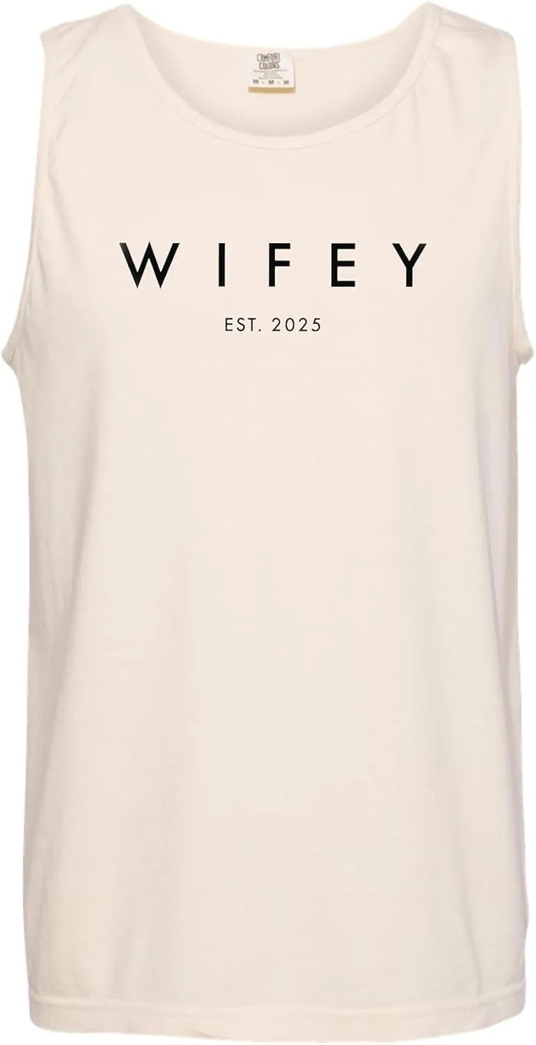 Couple T-Shirt for Men, Women, Hubby and Wifey Est. 2025 Honeymoon Shirt 100% Cotton Retro Look Oversized Graphic Tee