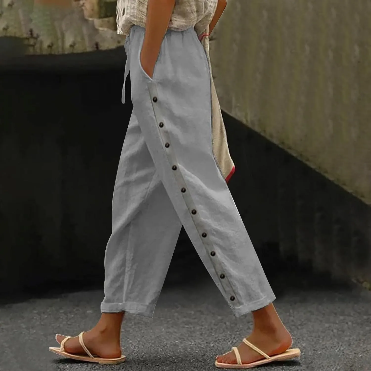 Linen Capris for Women Elastic Waisted Drawstring Capri Pants with Pockets Side Button Casual Summer Cropped Pants