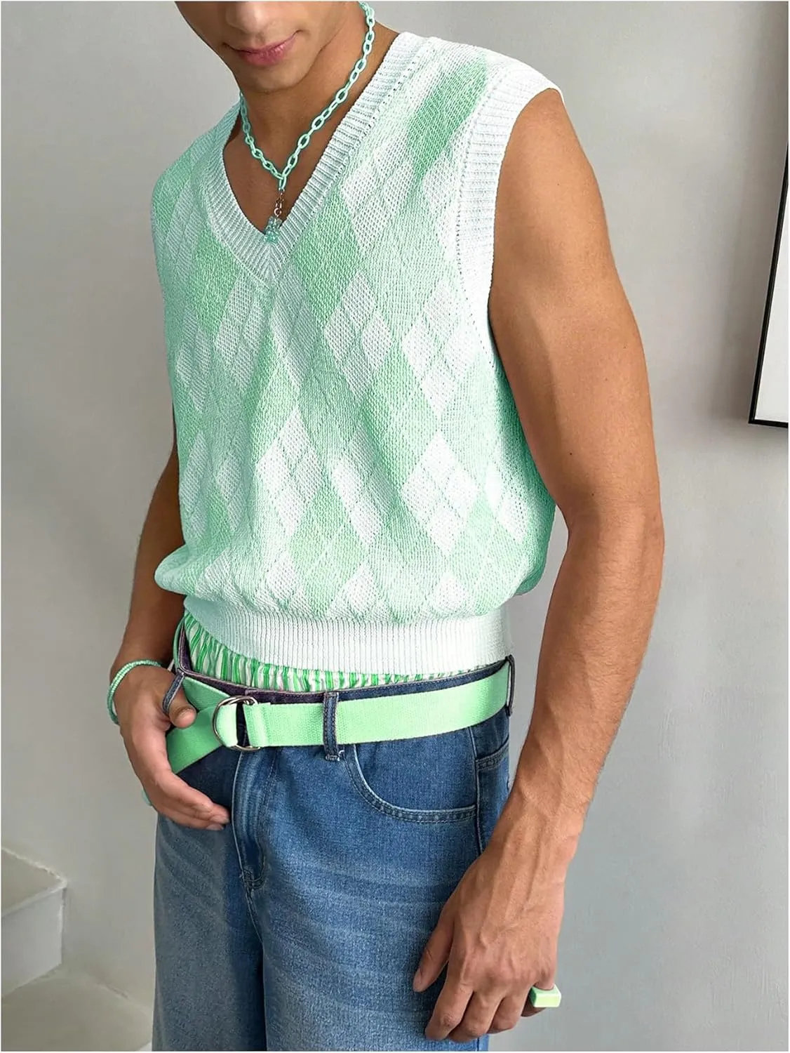 Men's Plaid Geometric Sleeveless Knitted Sweater V Neck Crochet Pullover Sweater Vest