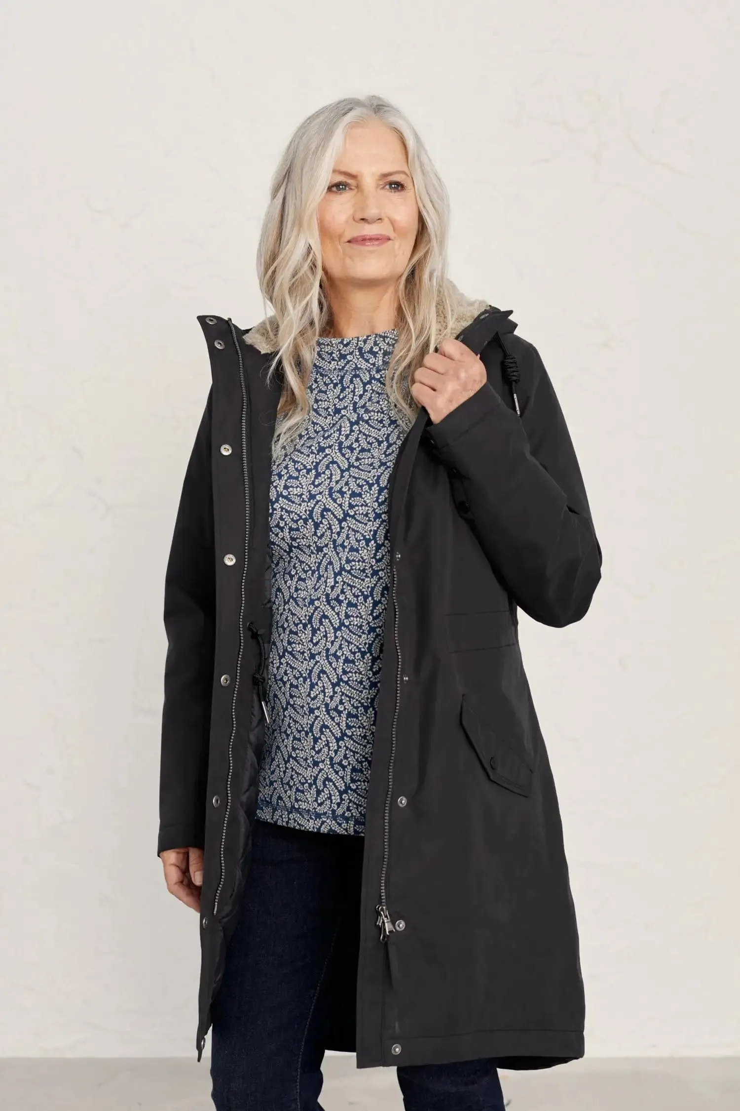 Plant Hunter Coat - Onyx
