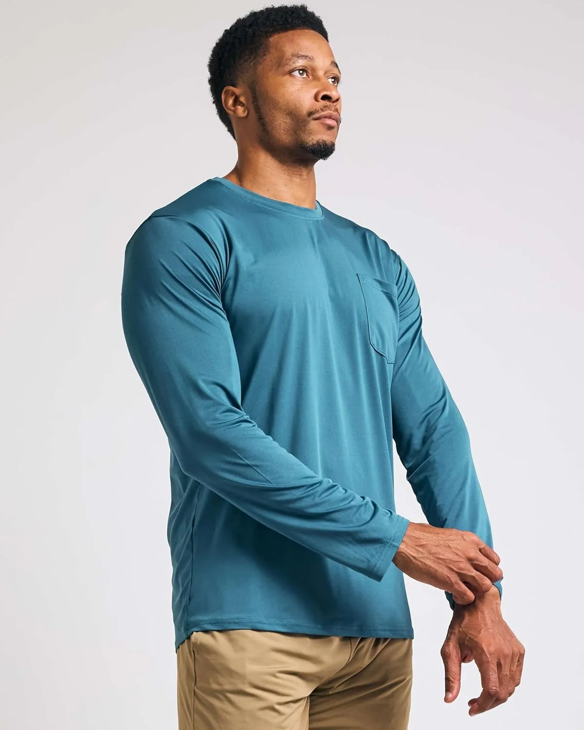 Real Essentials 4 Pack: Men's Dry-Fit Active Athletic Long Sleeve Pocket Crew T-Shirt Outdoors UPF 50 S-5XLT