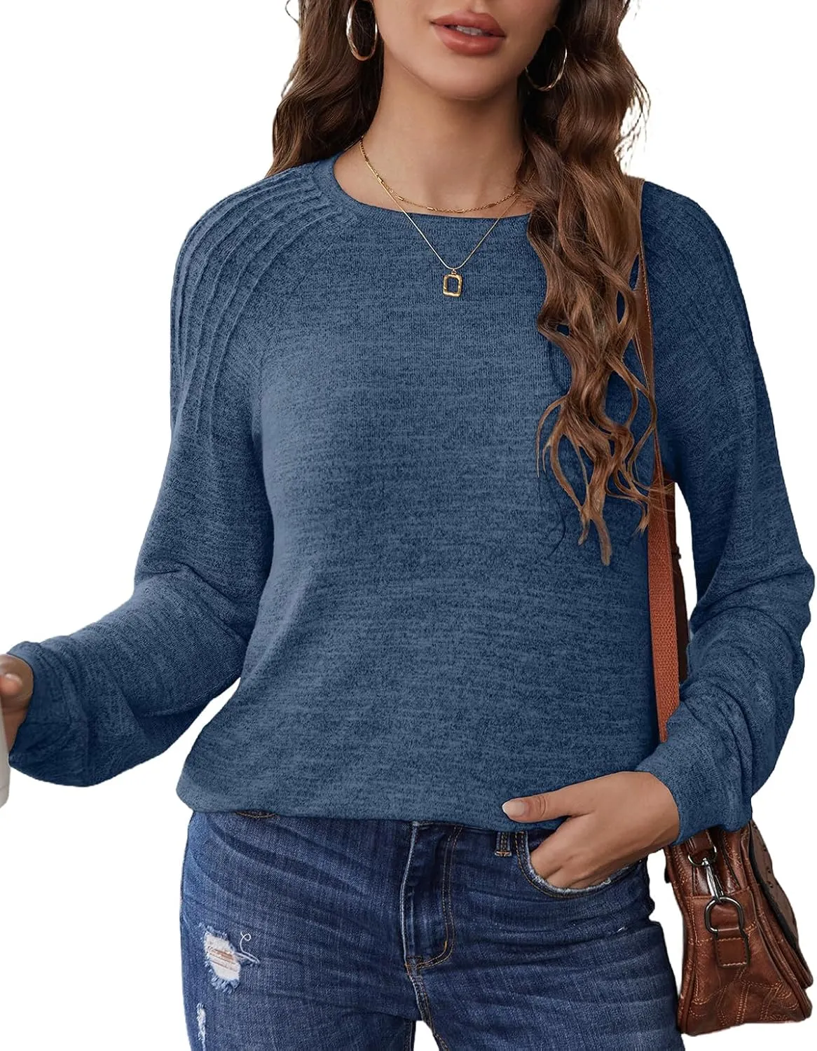 Sweatshirts for Women Trendy Crewneck Pleated Tunic Shirts Long Sleeve Fall Tops Fashion 2024