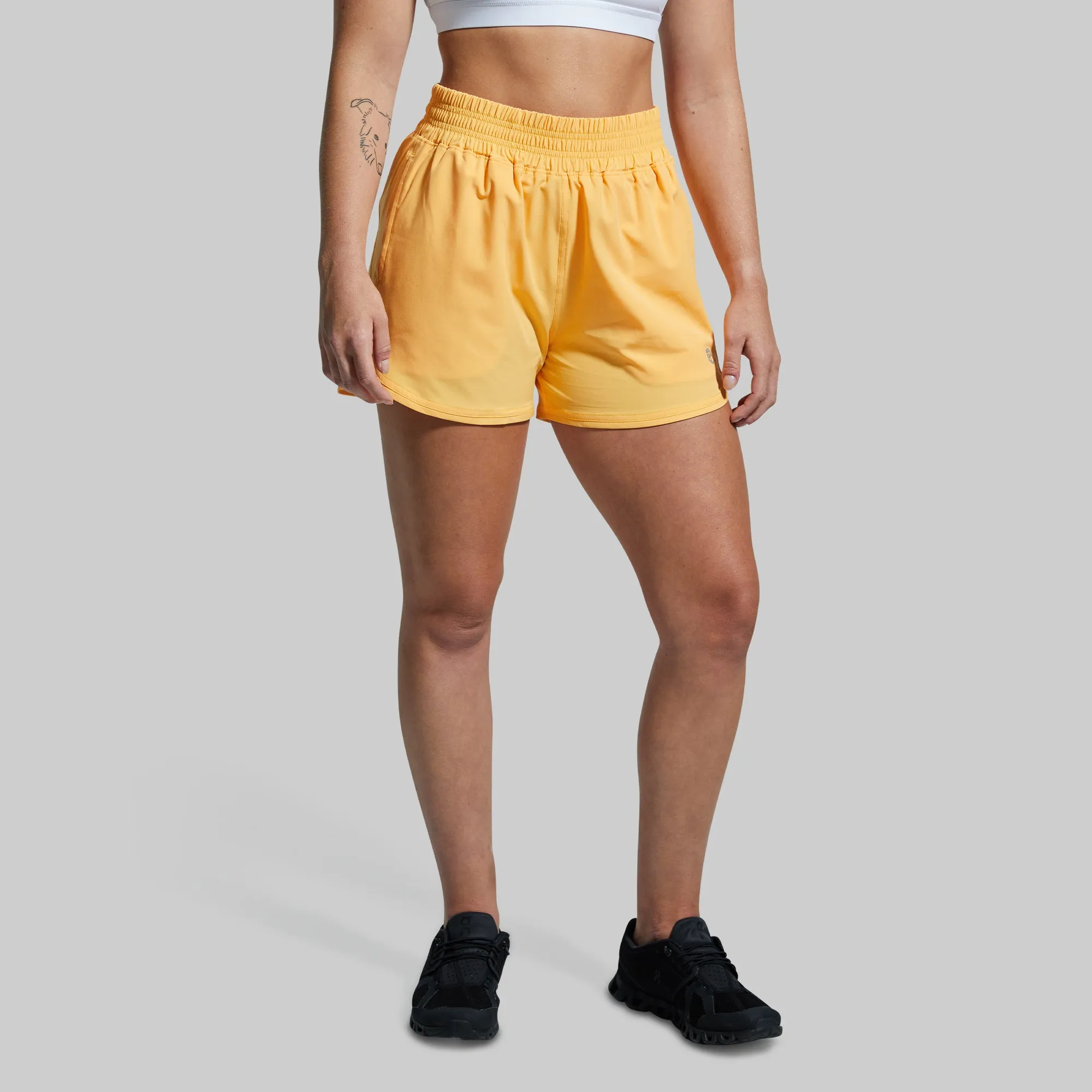 Swift Run Short (Warm Apricot)