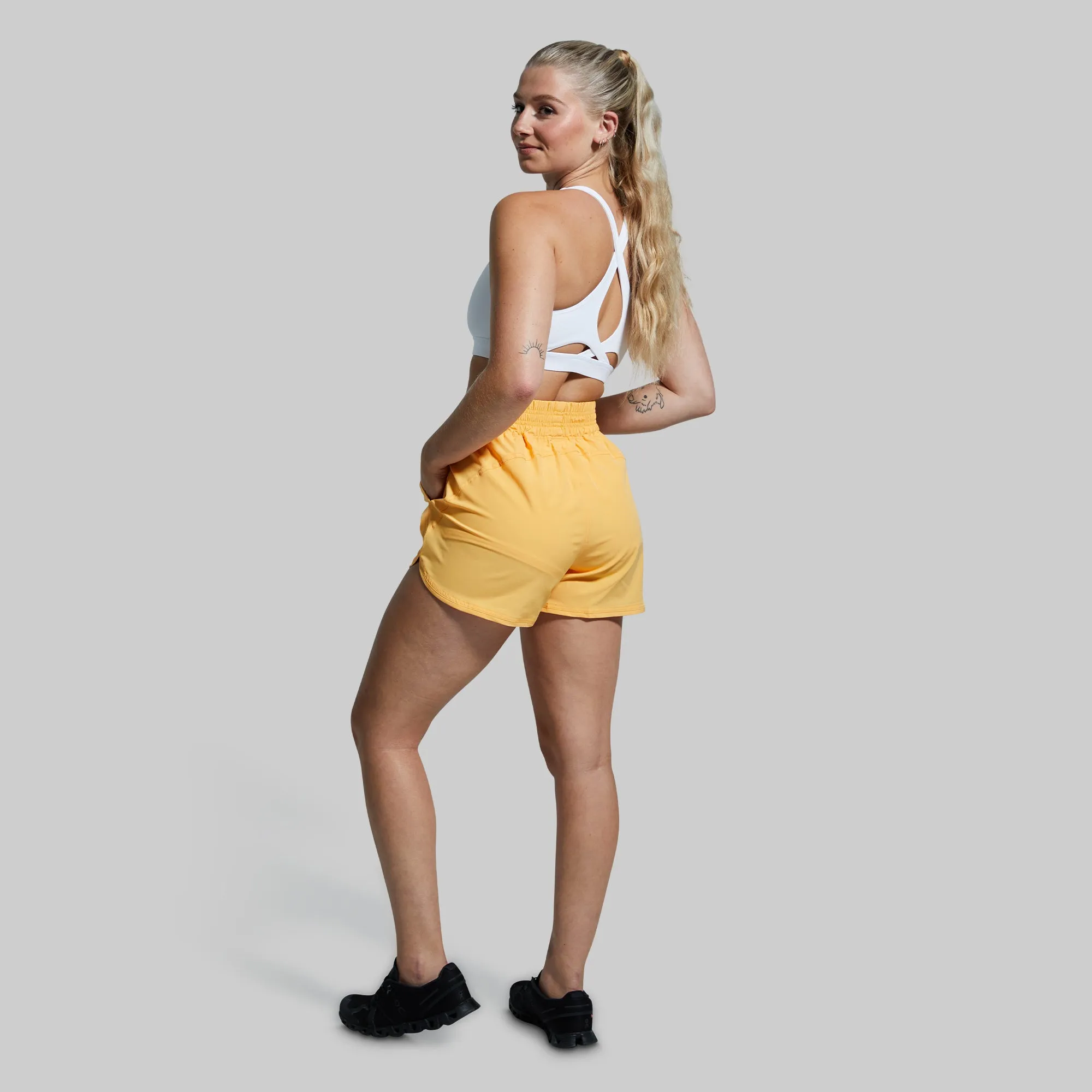 Swift Run Short (Warm Apricot)
