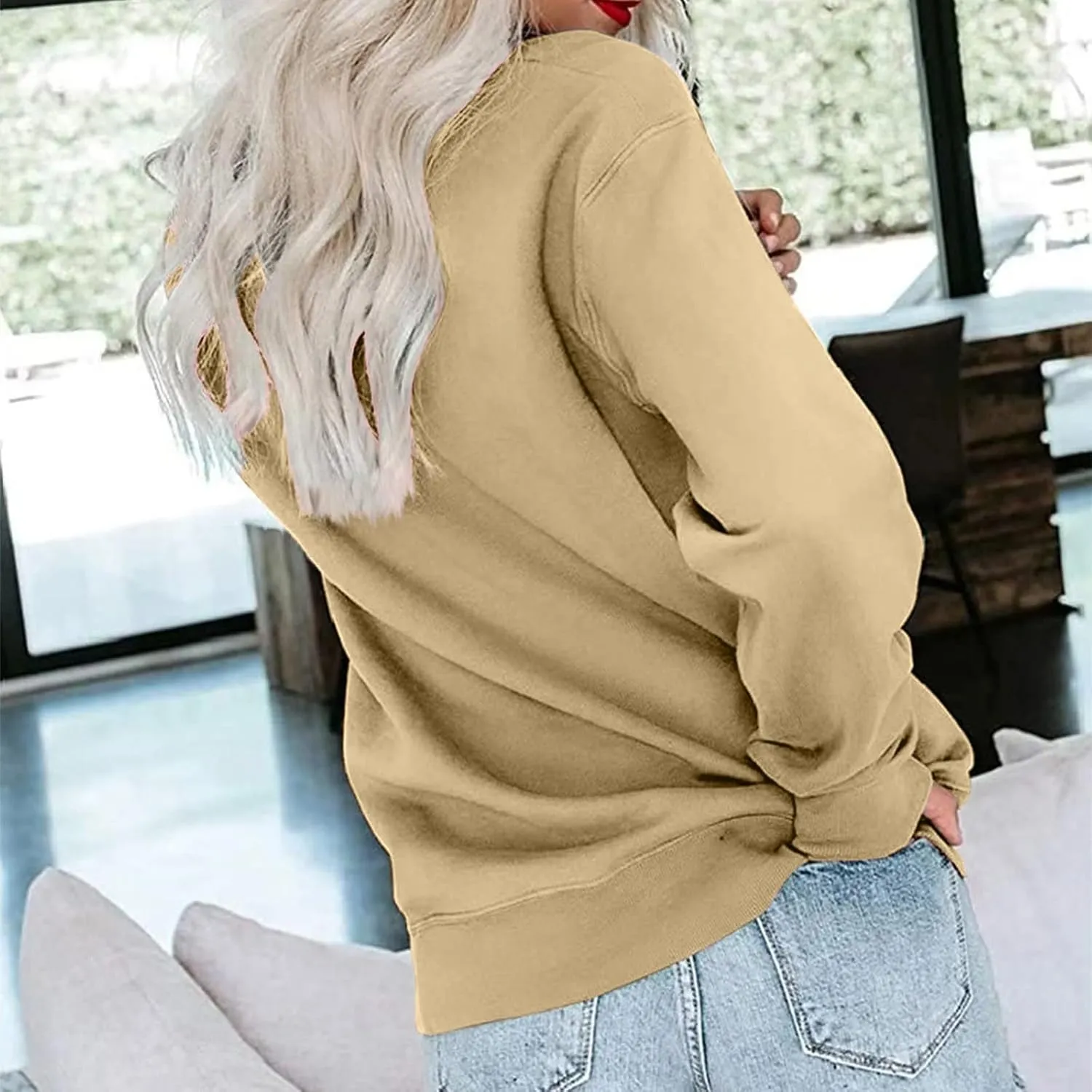 Womens Crewneck Sweatshirt with Pockets Long Sleeve Tunic Tops Oversized Pullover Sweater Cute Hoodies for Teen Girls