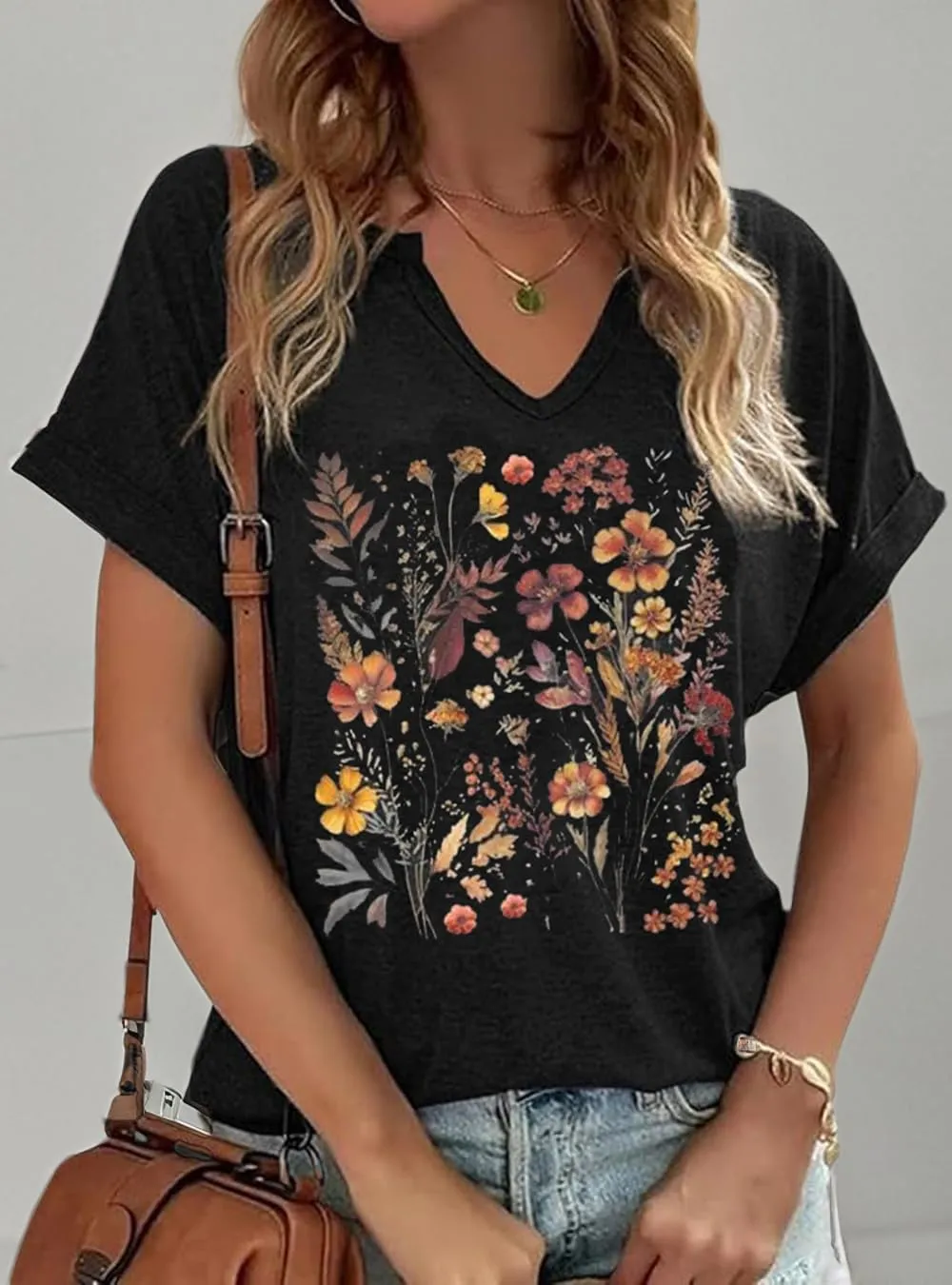 Womens Vintage Flowers V Neck Printed Shirt Funny Boho Flower Graphic Tee Casual Wildflower Botanical Short Sleeve
